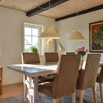 Cozy In With House A Panoramic View 度假居 *