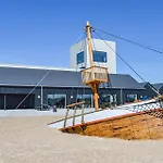 Cozy In With House A Panoramic View *